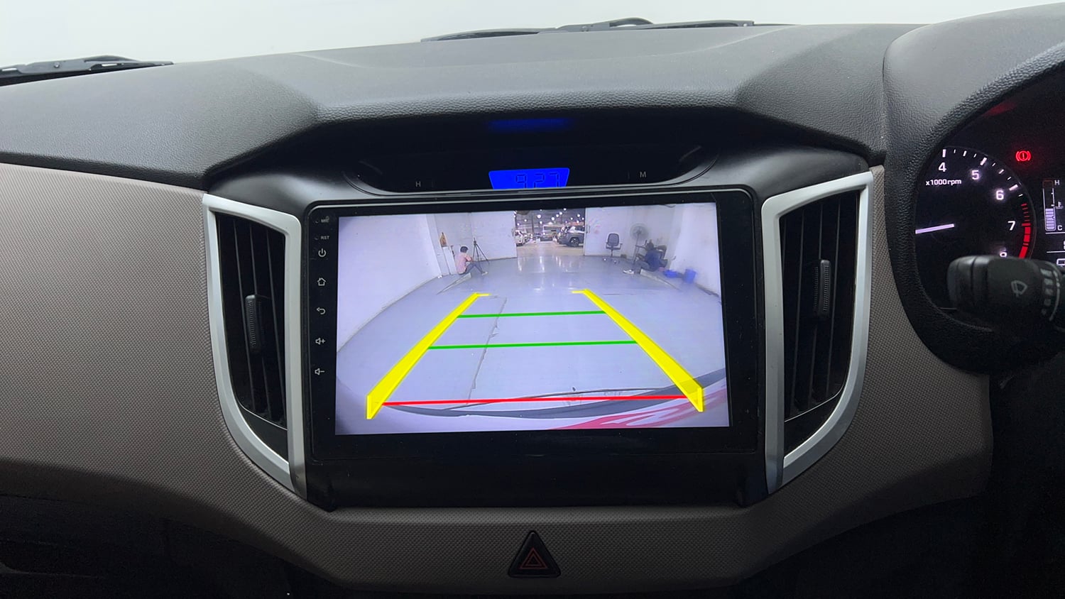 Used 2019 Hyundai Creta EX 1.6 Petrol Petrol Manual top_features Rear camera