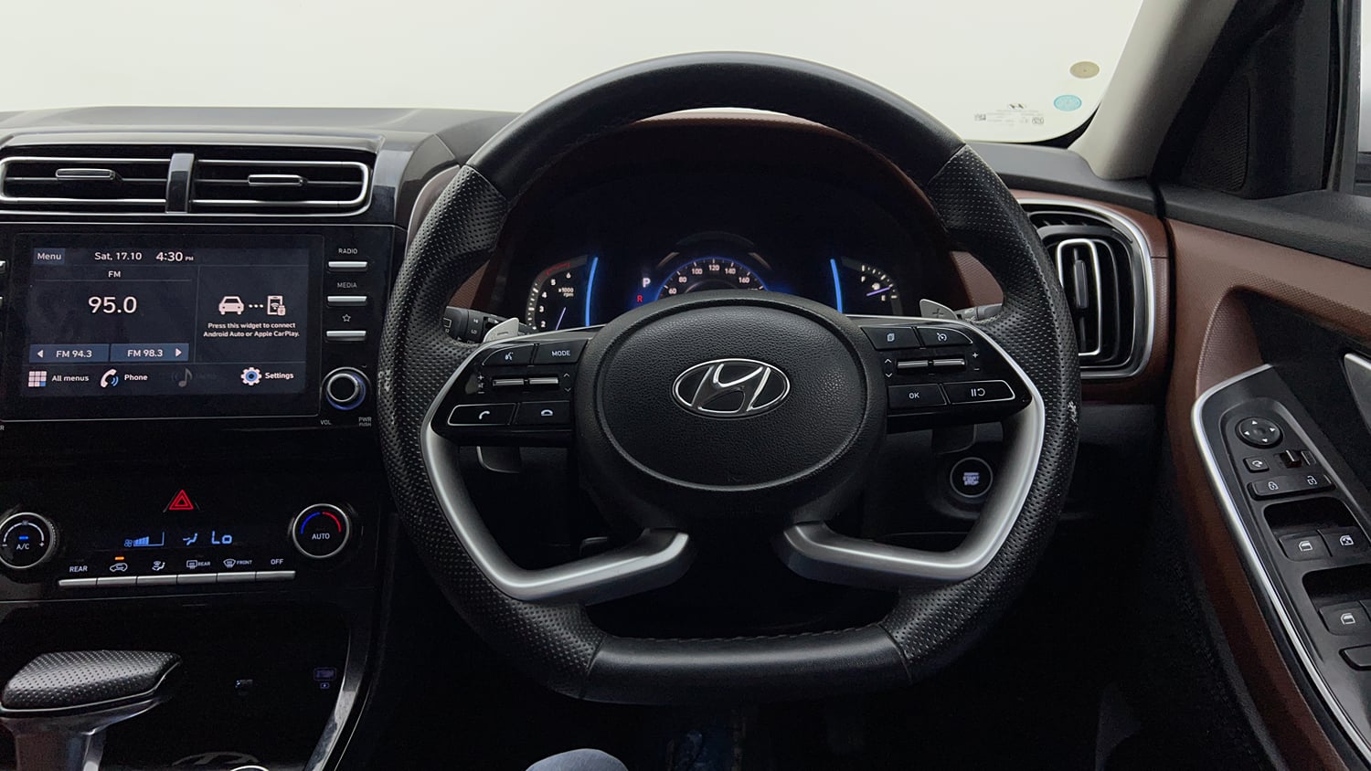 Used 2022 Hyundai Alcazar Prestige Exe (O) 7 STR 1.5 Diesel AT Diesel Automatic interior STEERING VIEW