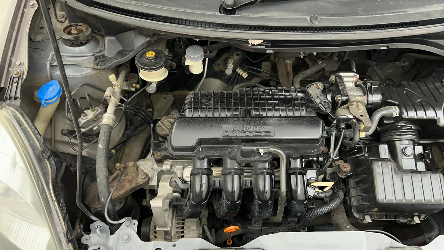 Used 2013 Honda Amaze 1.2 S i-VTEC Petrol Manual engine ENGINE RIGHT SIDE VIEW
