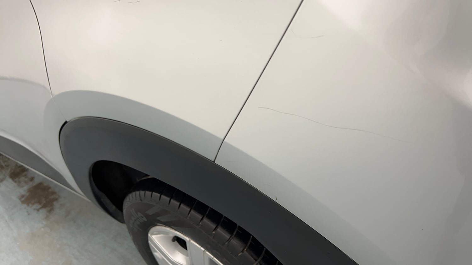 Used 2020 Renault Triber RXZ Petrol Manual dents MINOR SCRATCH