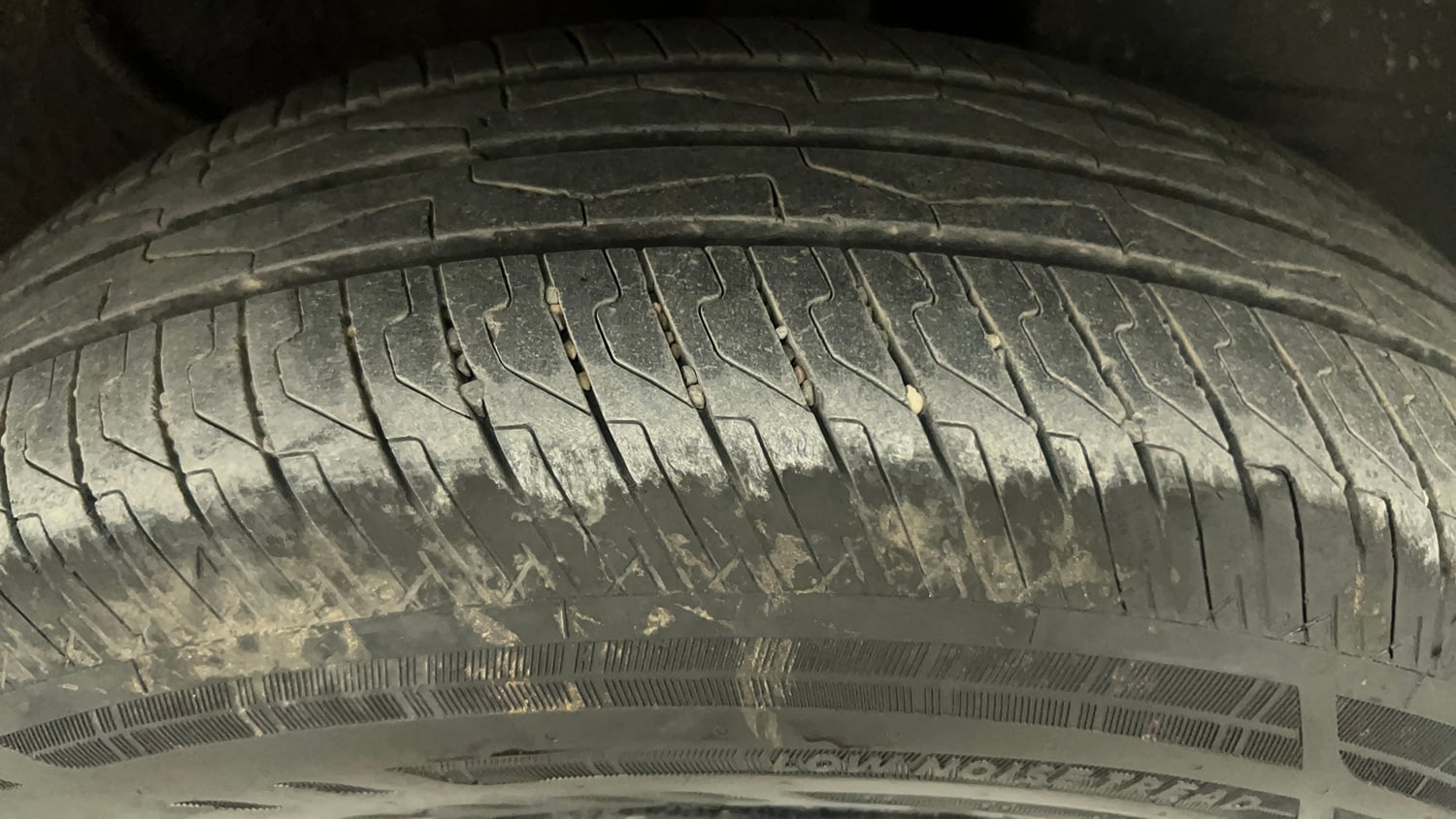 Used 2026 Tata Punch Adventure CNG Automatic Cng Automatic tyres LEFT REAR TYRE TREAD VIEW