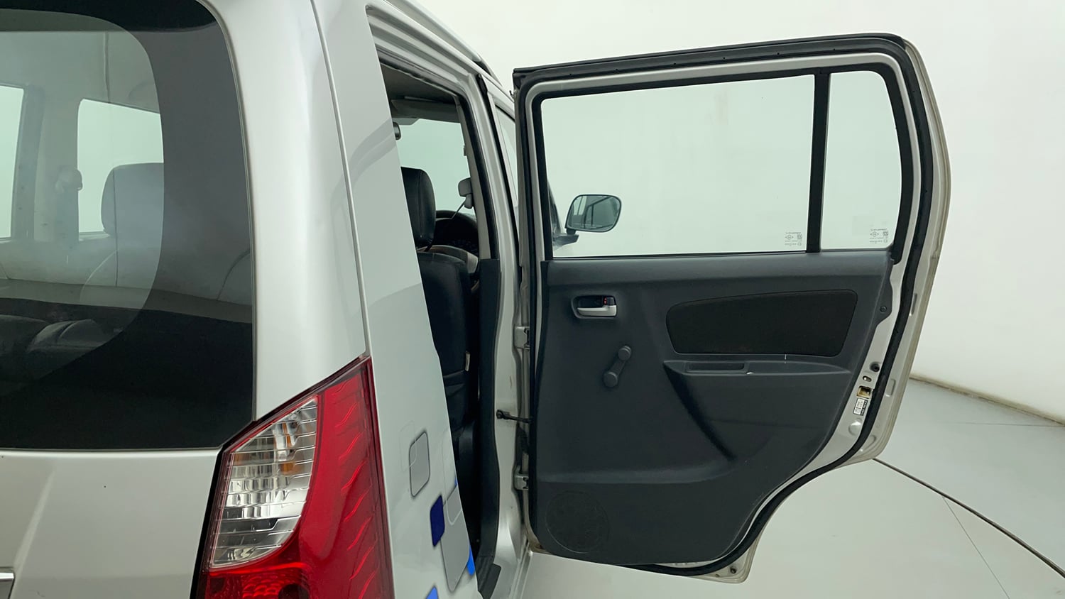 Used 2012 Maruti Suzuki Wagon R LXi Petrol Manual interior RIGHT REAR DOOR OPEN VIEW
