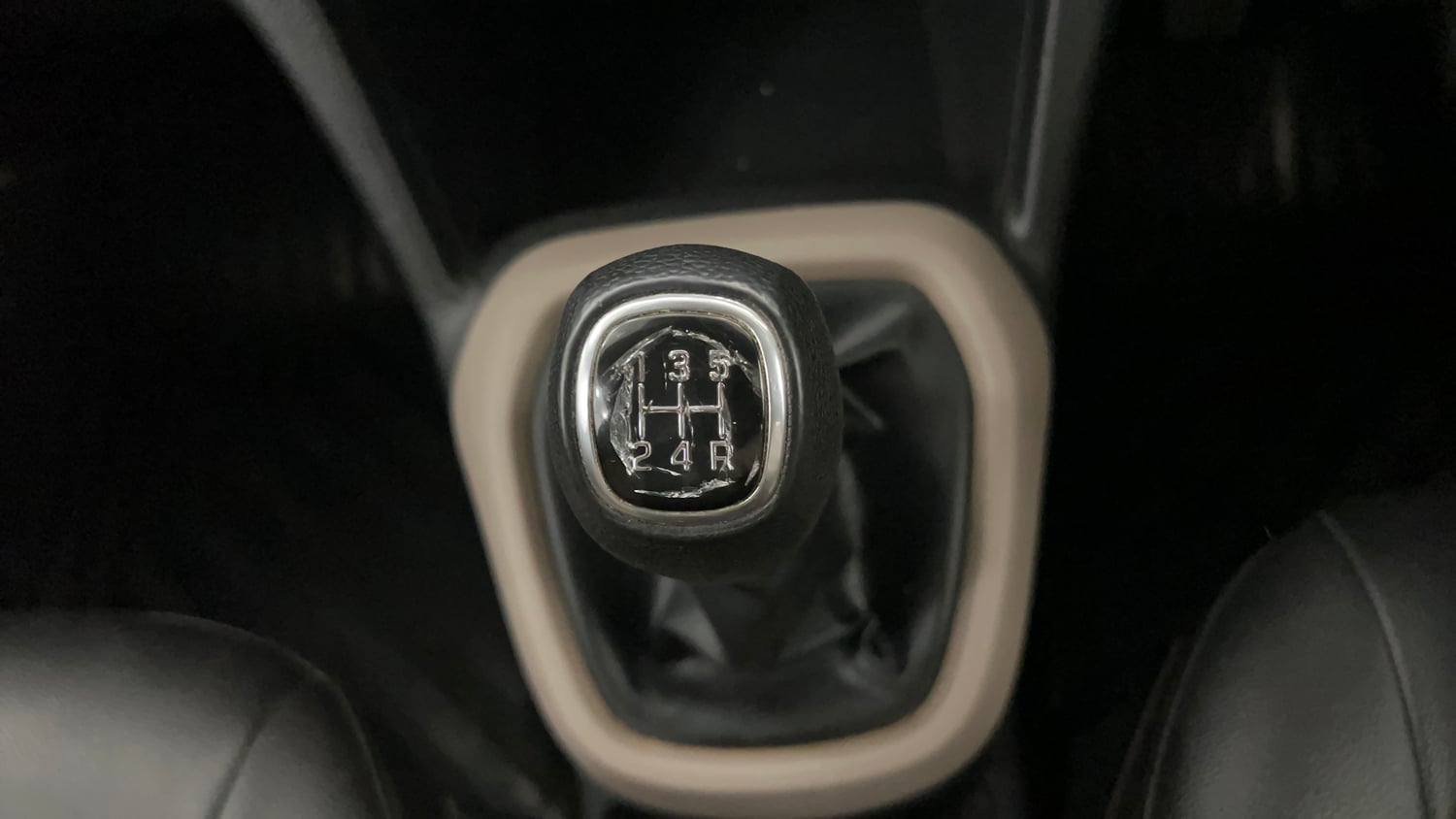 Used 2016 Hyundai Grand i10 Sportz 1.2 Kappa VTVT Petrol Manual interior GEAR  KNOB VIEW
