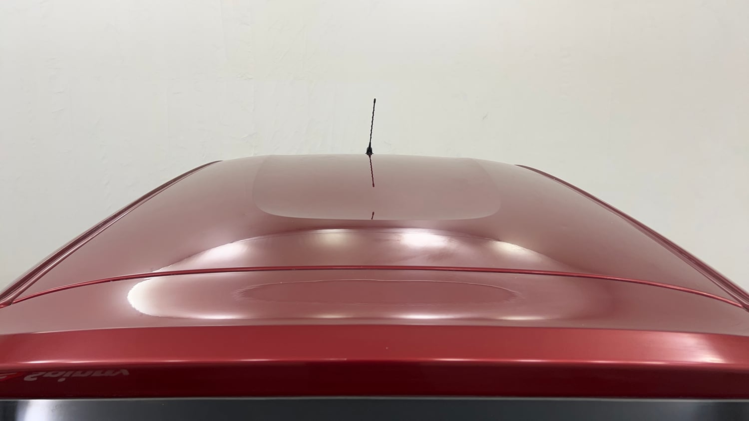 Used 2016 Renault Kwid RXT Petrol Manual exterior EXTERIOR ROOF VIEW