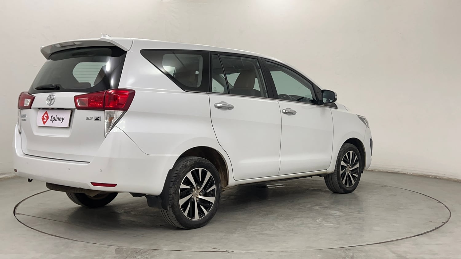 Used 2023 Toyota Innova Crysta ZX 2.7 AT 7 STR Petrol Automatic exterior RIGHT REAR CORNER VIEW