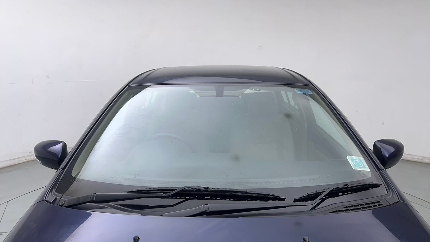 Used 2023 Maruti Suzuki Ciaz Alpha 1.5 Petrol Manual exterior FRONT WINDSHIELD VIEW