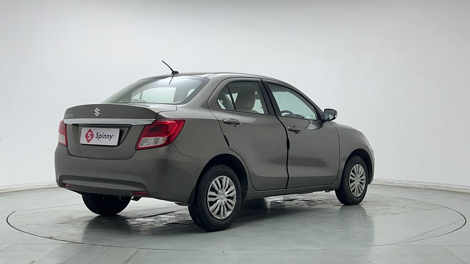 Used 2022 Maruti Suzuki Dzire VXi Petrol Manual exterior RIGHT REAR CORNER VIEW