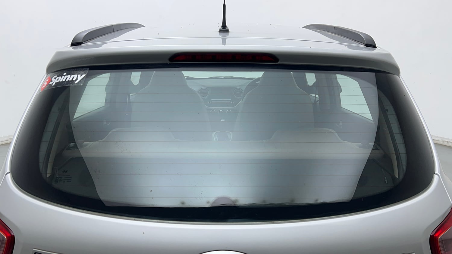 Used 2018 Hyundai Grand i10 Sportz (O) AT 1.2 Kappa VTVT Petrol Automatic exterior BACK WINDSHIELD VIEW