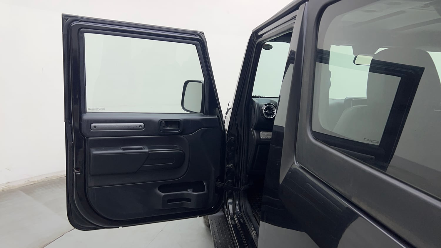 Used 2022 mahindra Thar LX Hard Top Petrol AT 4WD Petrol Automatic interior LEFT FRONT DOOR OPEN VIEW