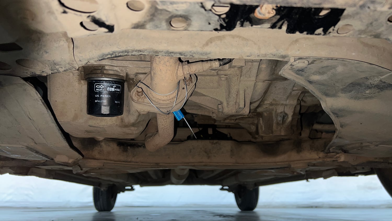 Used 2015 Maruti Suzuki Swift VXi Petrol Manual extra FRONT LEFT UNDERBODY VIEW