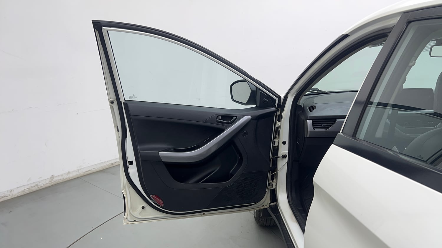 Used 2023 Tata Nexon XE Petrol Manual interior LEFT FRONT DOOR OPEN VIEW