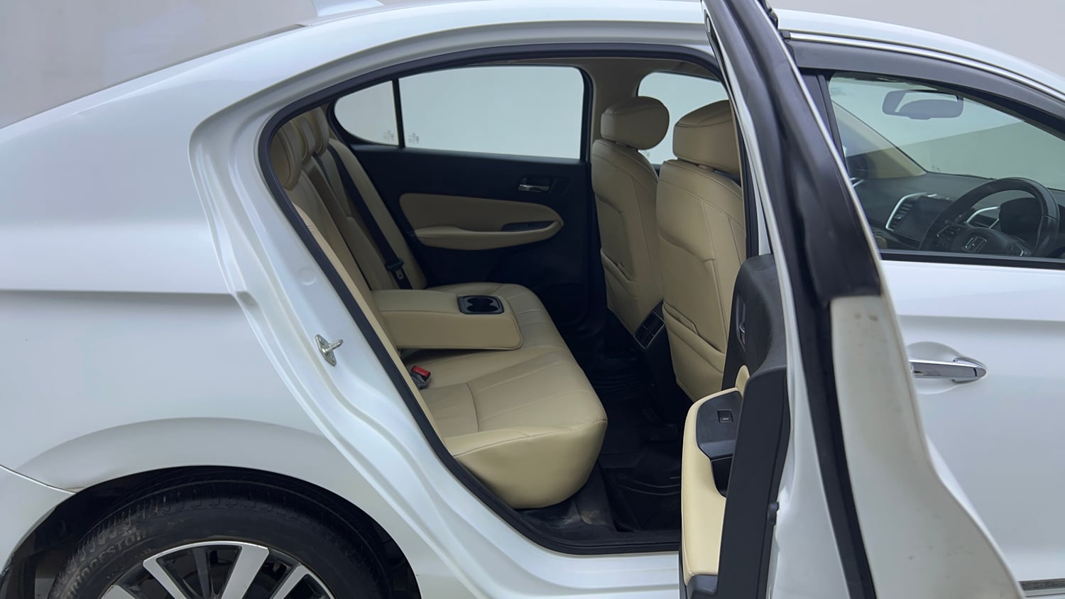 Used 2021 Honda City ZX CVT Petrol Petrol Automatic interior RIGHT SIDE REAR DOOR CABIN VIEW