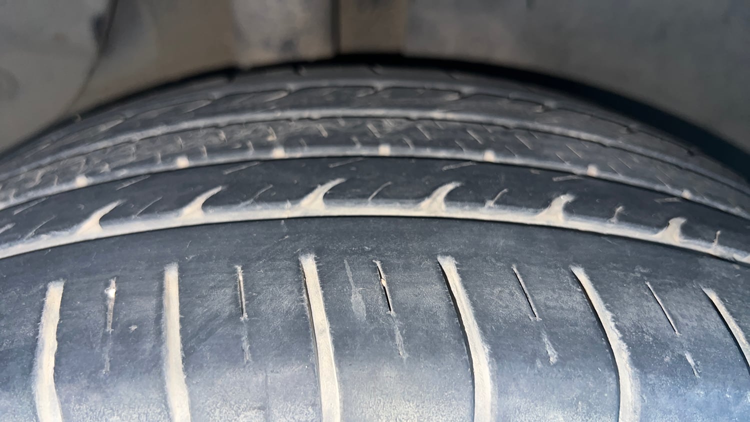 Used 2016 Hyundai Creta 1.6 SX Plus Petrol Petrol Manual tyres RIGHT REAR TYRE TREAD VIEW