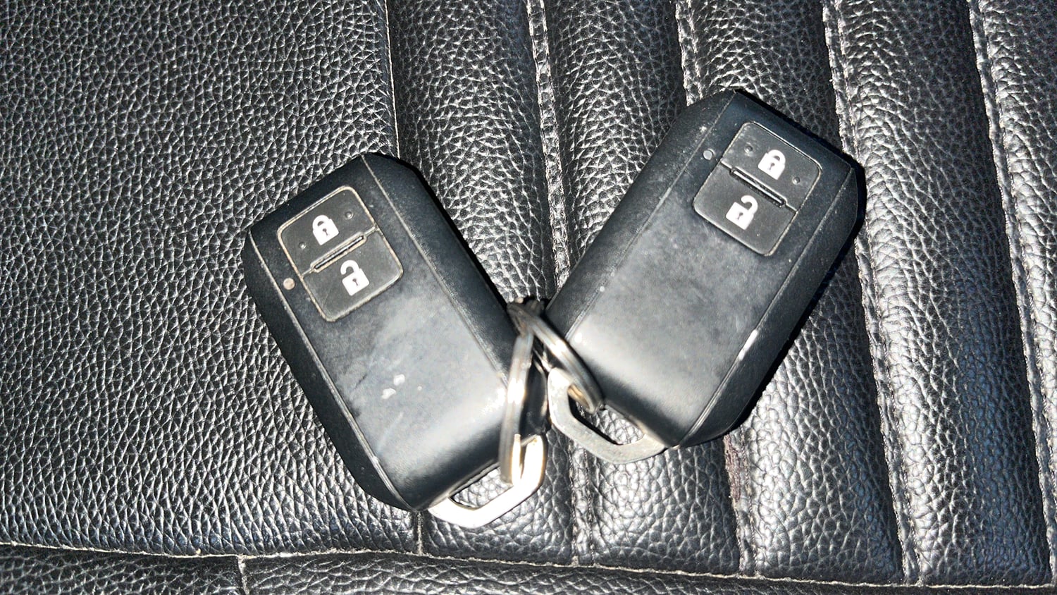 Used 2022 Maruti Suzuki Swift ZXi Plus Petrol Manual extra CAR KEY VIEW