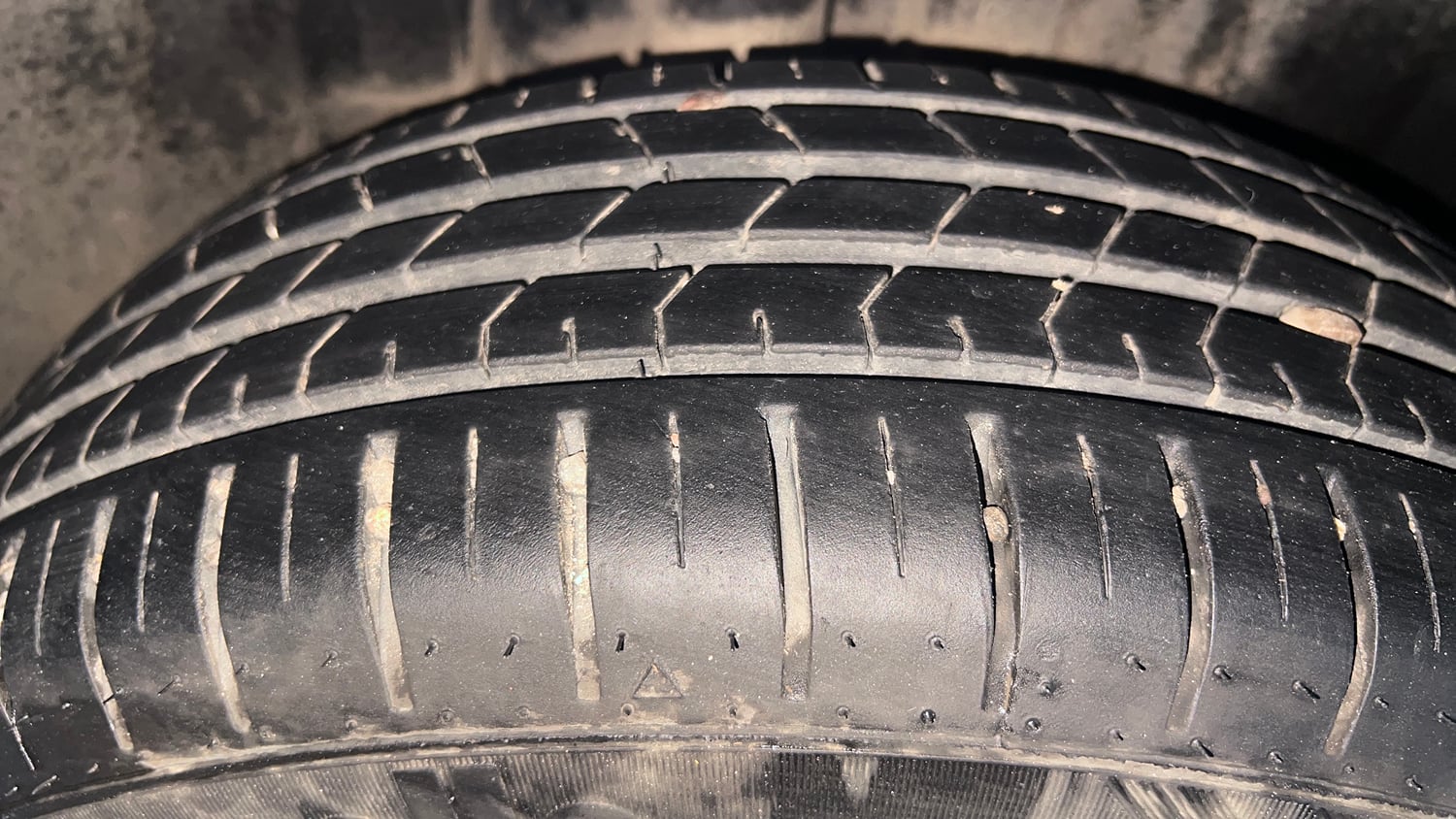 Used 2025 Maruti Suzuki Baleno Zeta MT Petrol Manual tyres RIGHT REAR TYRE TREAD VIEW