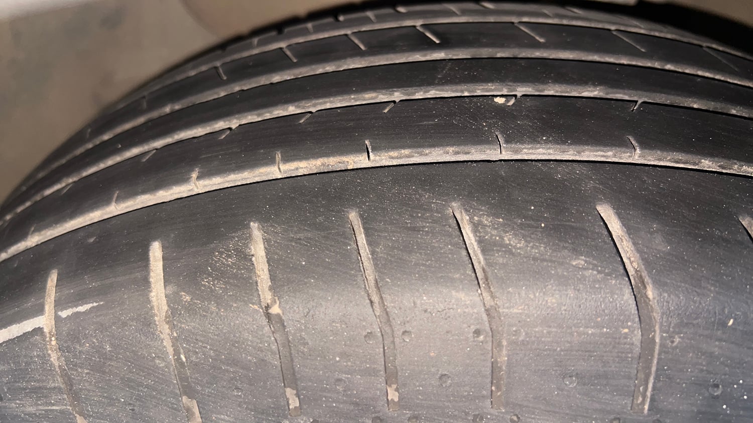 Used 2019 Hyundai Creta EX 1.6 Petrol Petrol Manual tyres LEFT FRONT TYRE TREAD VIEW