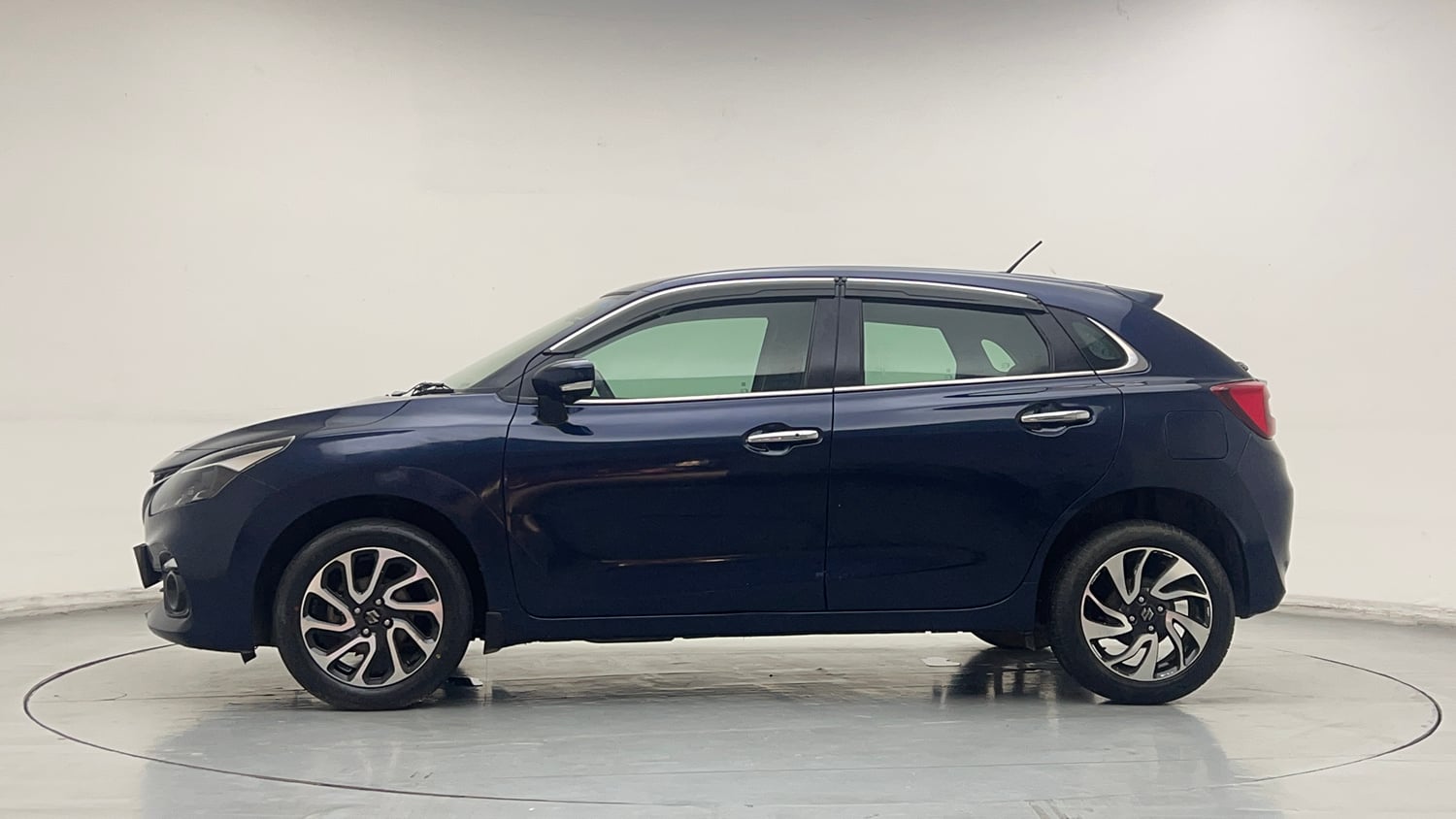 Used 2022 Maruti Suzuki Baleno Alpha Petrol Manual exterior LEFT SIDE VIEW