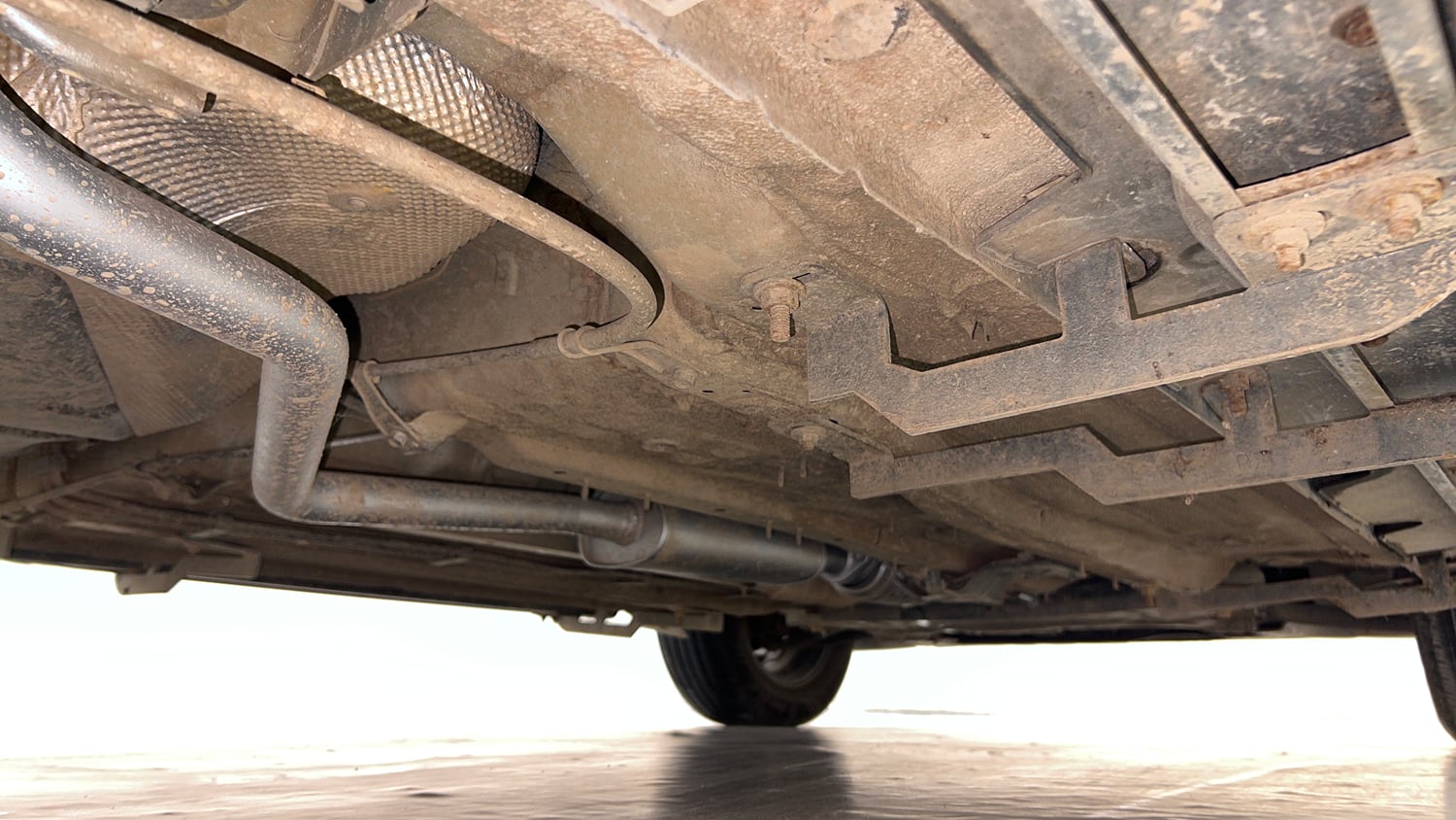 Used 2023 Kia Sonet HTX 1.0 Turbo Petrol DCT Petrol Automatic extra REAR RIGHT UNDERBODY VIEW