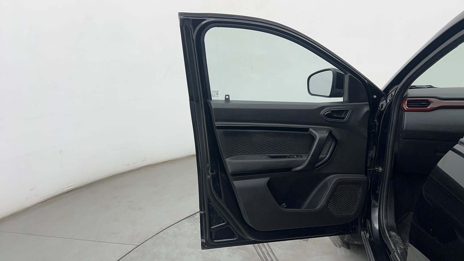 Used 2023 Renault Kiger RXZ Turbo CVT Petrol Automatic interior LEFT FRONT DOOR OPEN VIEW