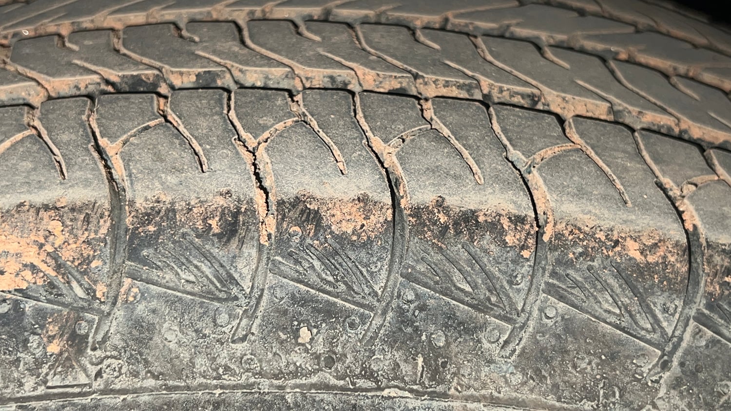 Used 2019 Hyundai Creta SX 1.6 (O) Petrol Petrol Manual tyres RIGHT FRONT TYRE TREAD VIEW