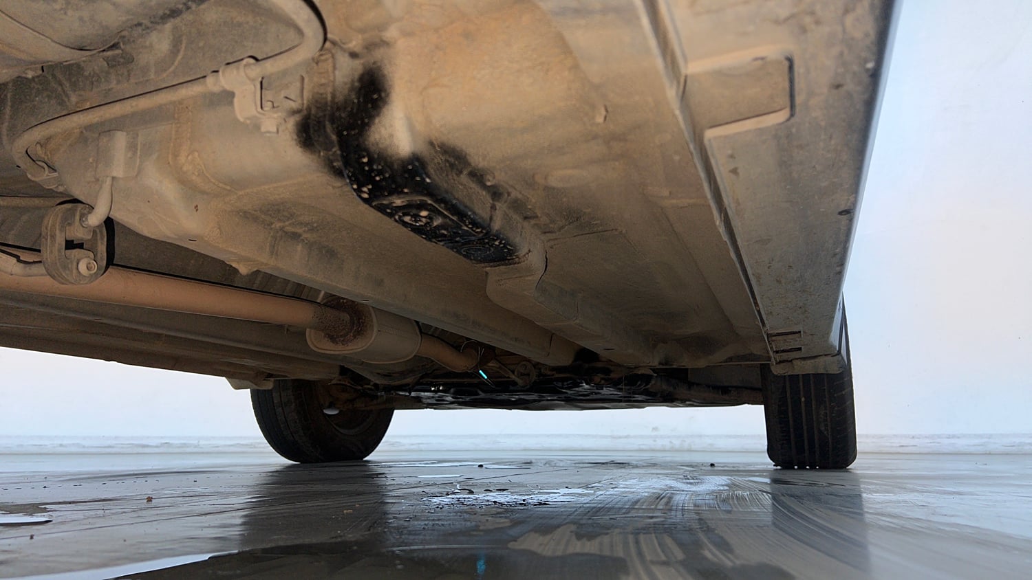 Used 2019 Hyundai Creta EX 1.6 Petrol Petrol Manual extra REAR RIGHT UNDERBODY VIEW