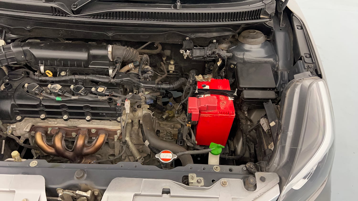 Used 2020 Maruti Suzuki Baleno Zeta Petrol Manual engine ENGINE LEFT SIDE VIEW