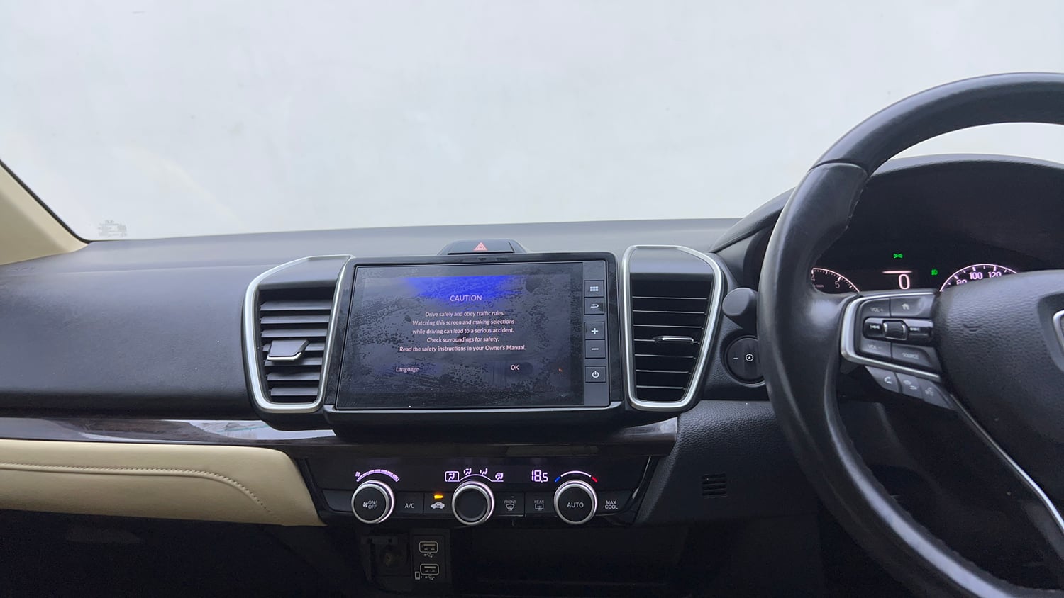 Used 2021 Honda City ZX CVT Petrol Petrol Automatic interior MUSIC SYSTEM & AC CONTROL VIEW