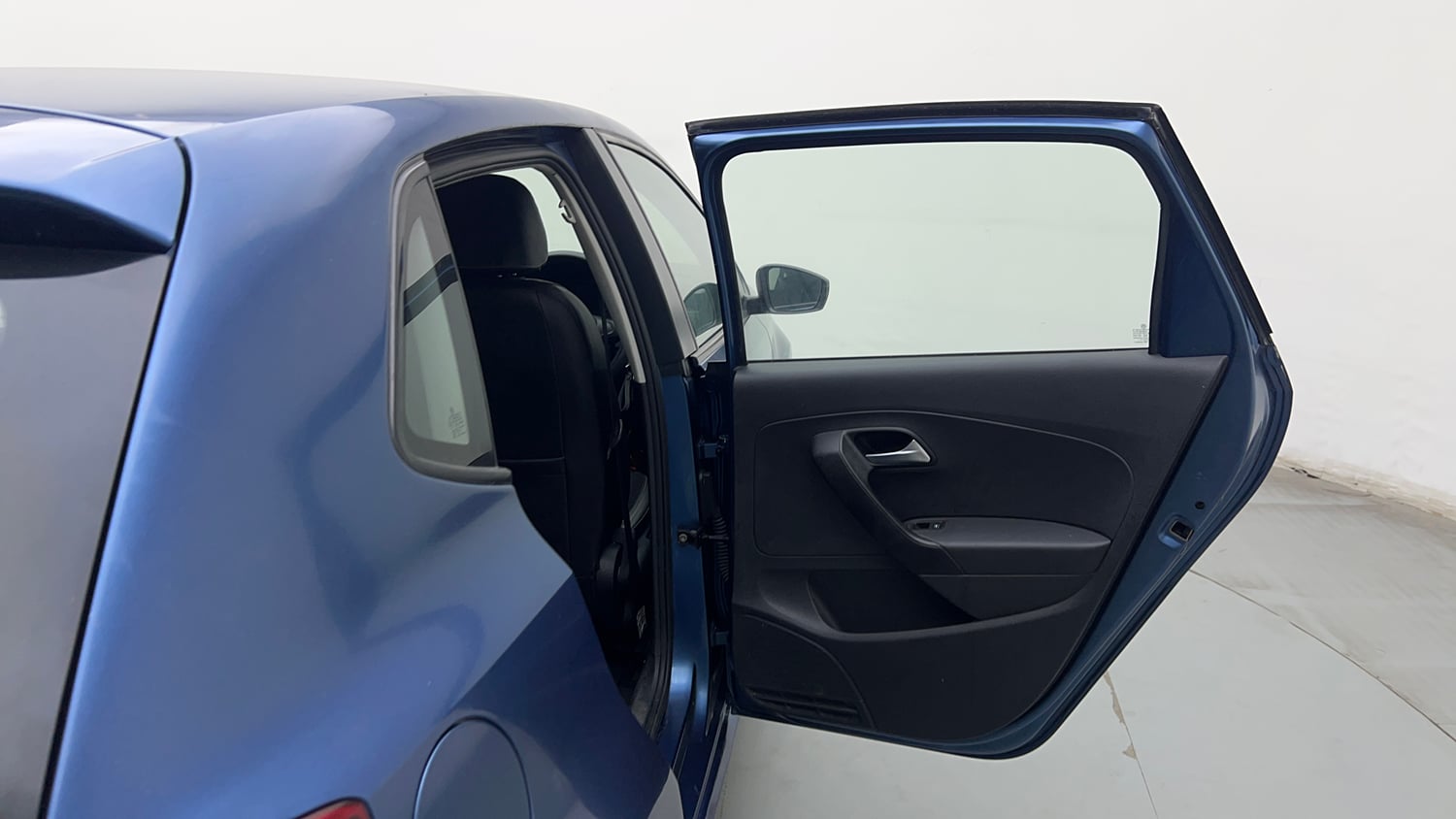 Used 2017 Volkswagen Polo Comfortline 1.2L (P) Petrol Manual interior RIGHT REAR DOOR OPEN VIEW