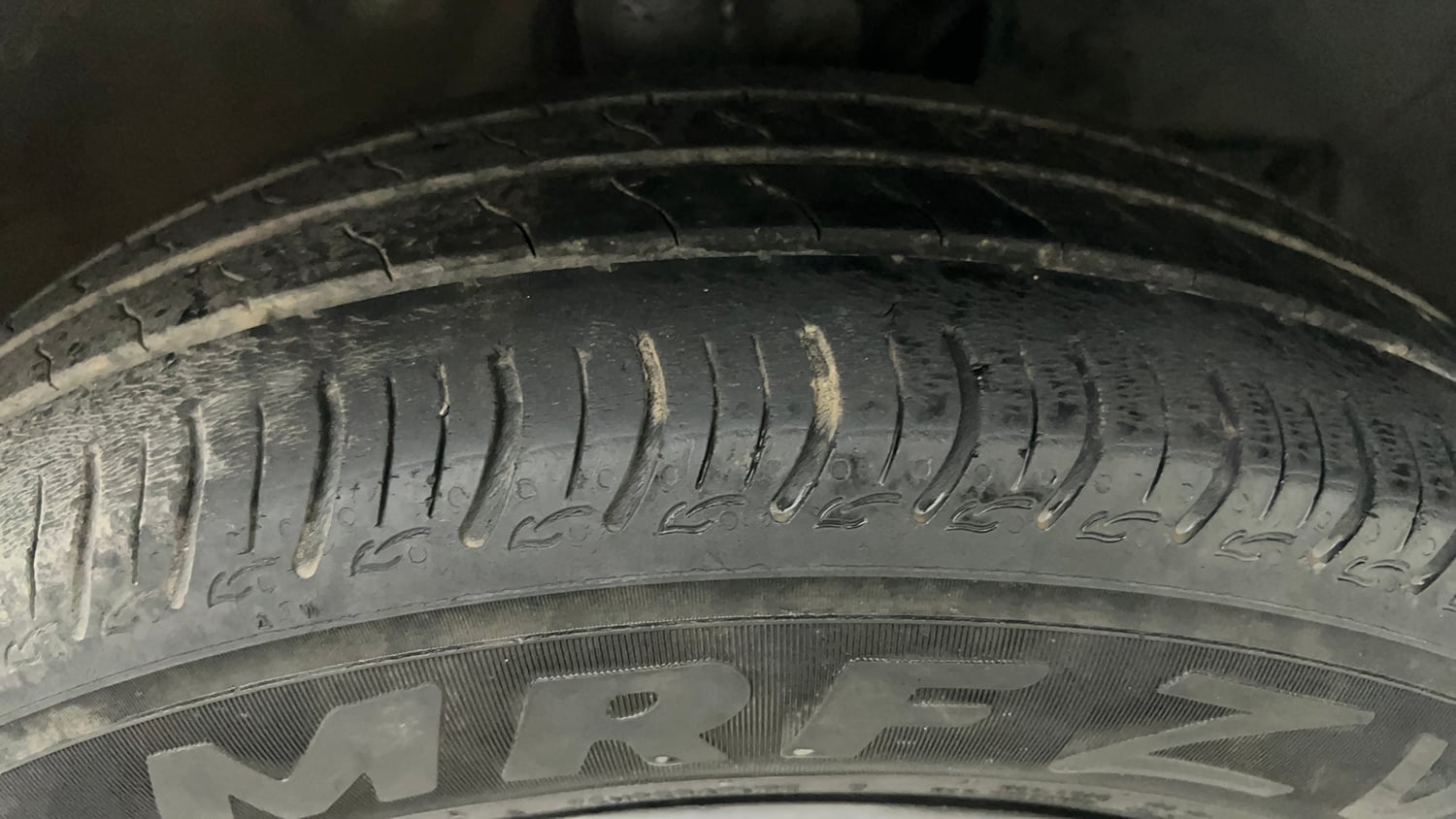 Used 2023 Maruti Suzuki Wagon R VXI 1.0 CNG Cng Manual tyres RIGHT FRONT TYRE TREAD VIEW