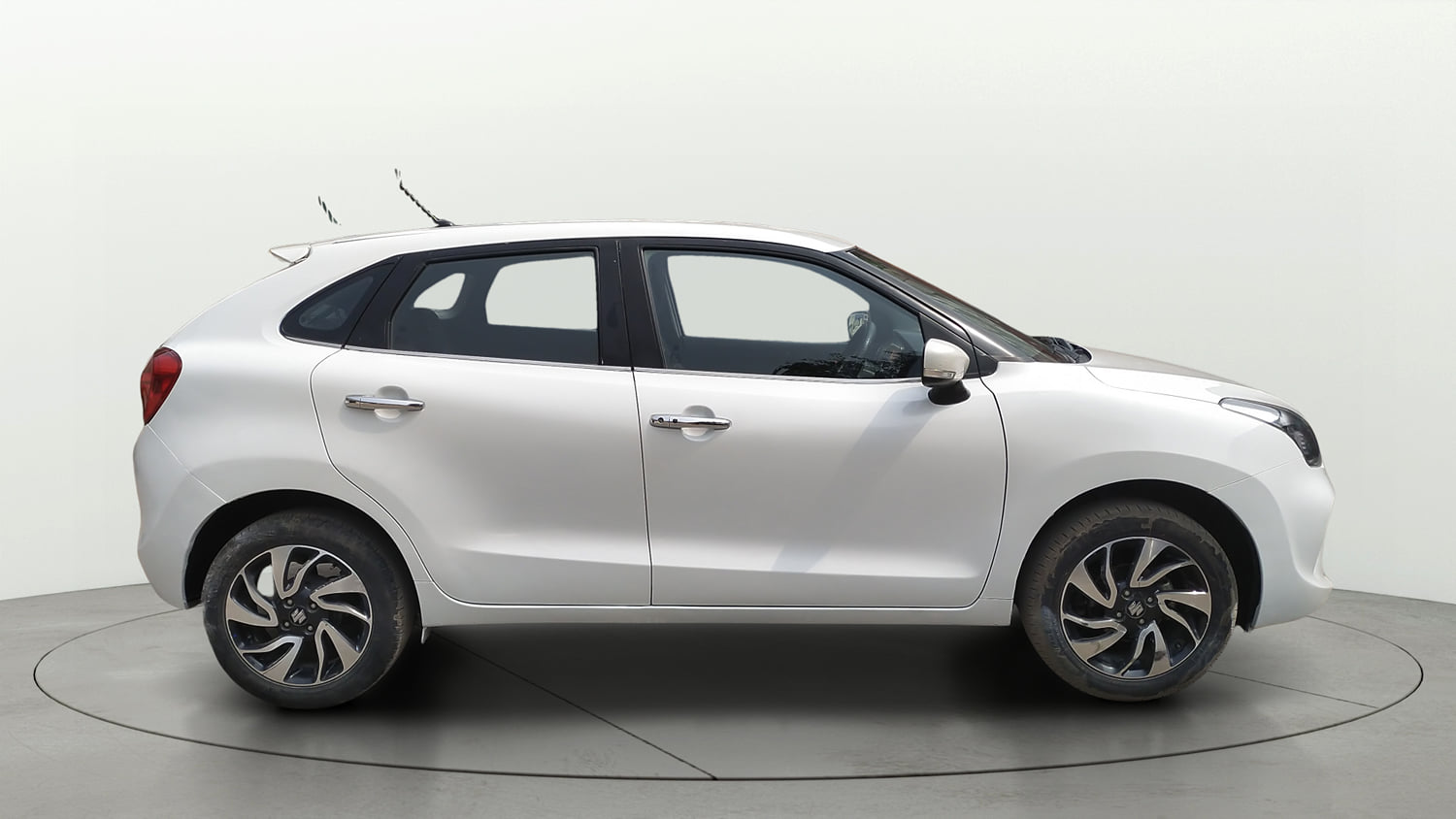 Used 2021 Maruti Suzuki Baleno Zeta Petrol Manual exterior RIGHT SIDE VIEW