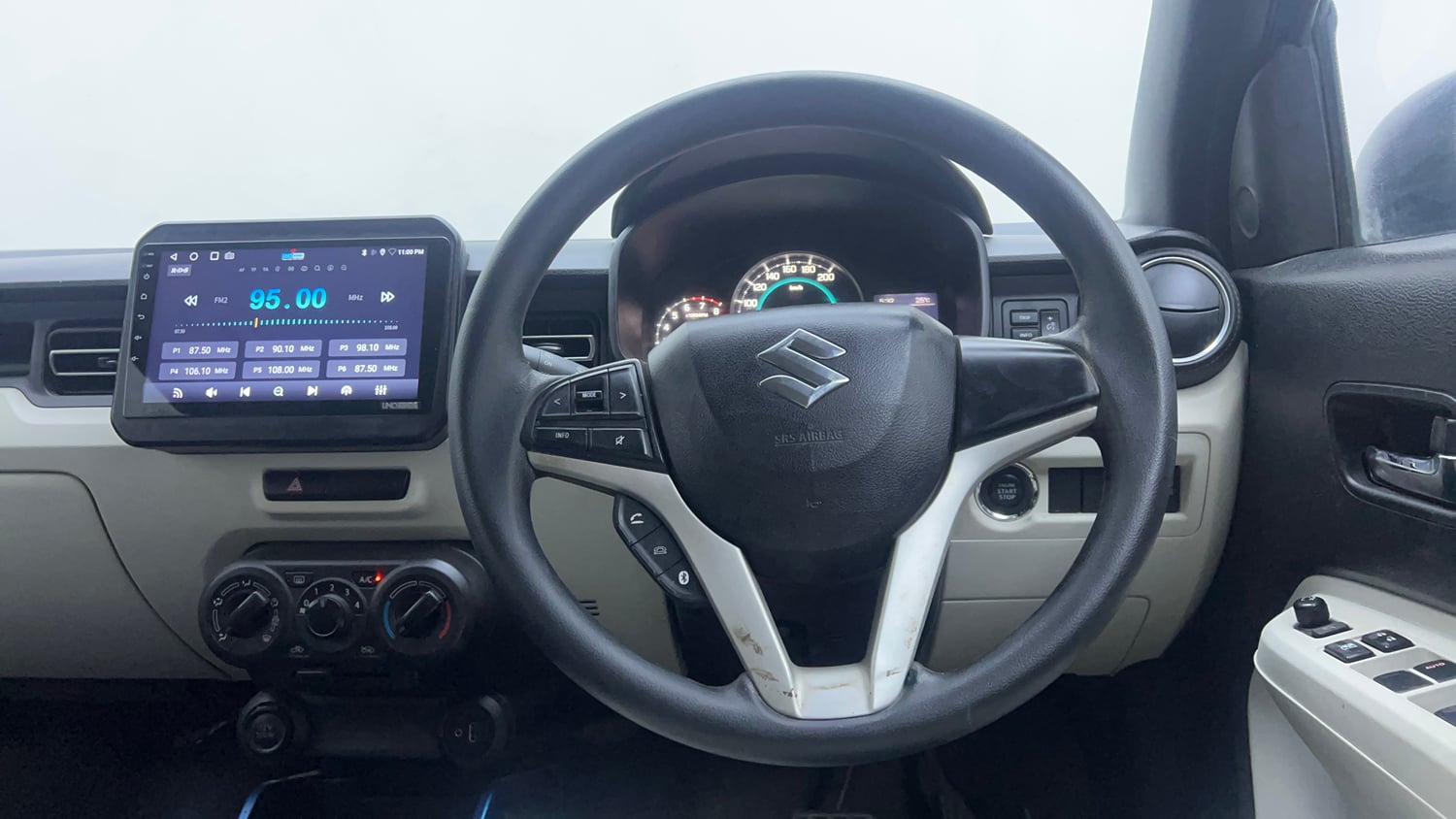 Used 2019 Maruti Suzuki Ignis [2017-2020] Zeta AMT Petrol Dual Tone Petrol Automatic interior STEERING VIEW