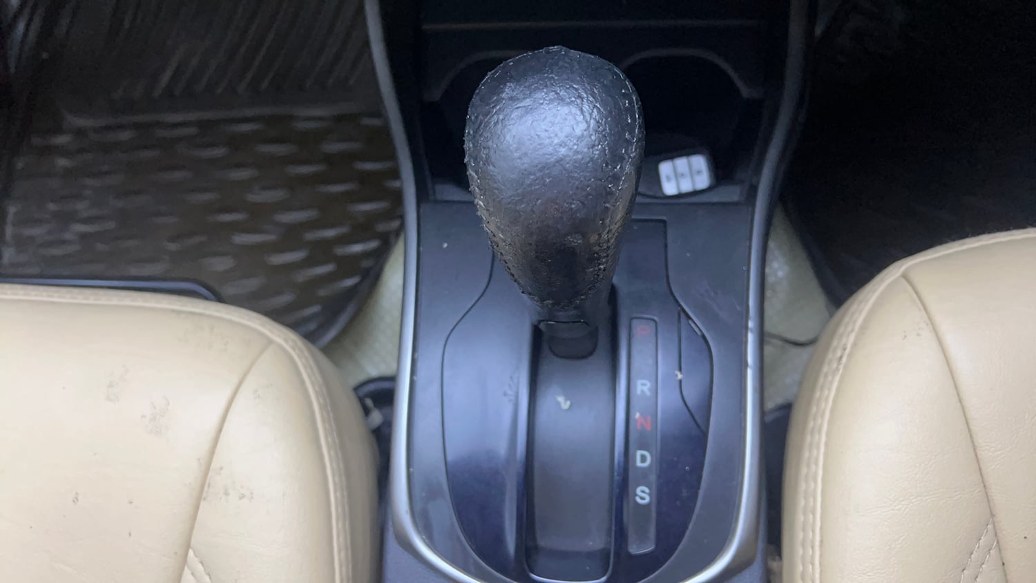 Used 2014 Honda City VX CVT Petrol Automatic interior GEAR  KNOB VIEW