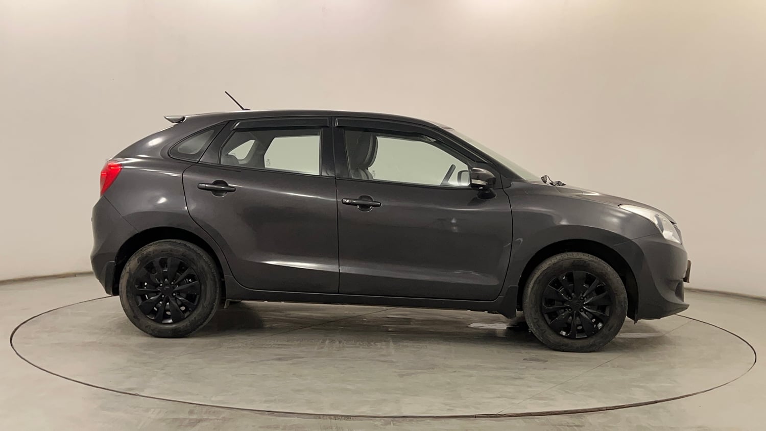 Used 2016 Maruti Suzuki Baleno Delta 1.2 Petrol Manual exterior RIGHT SIDE VIEW