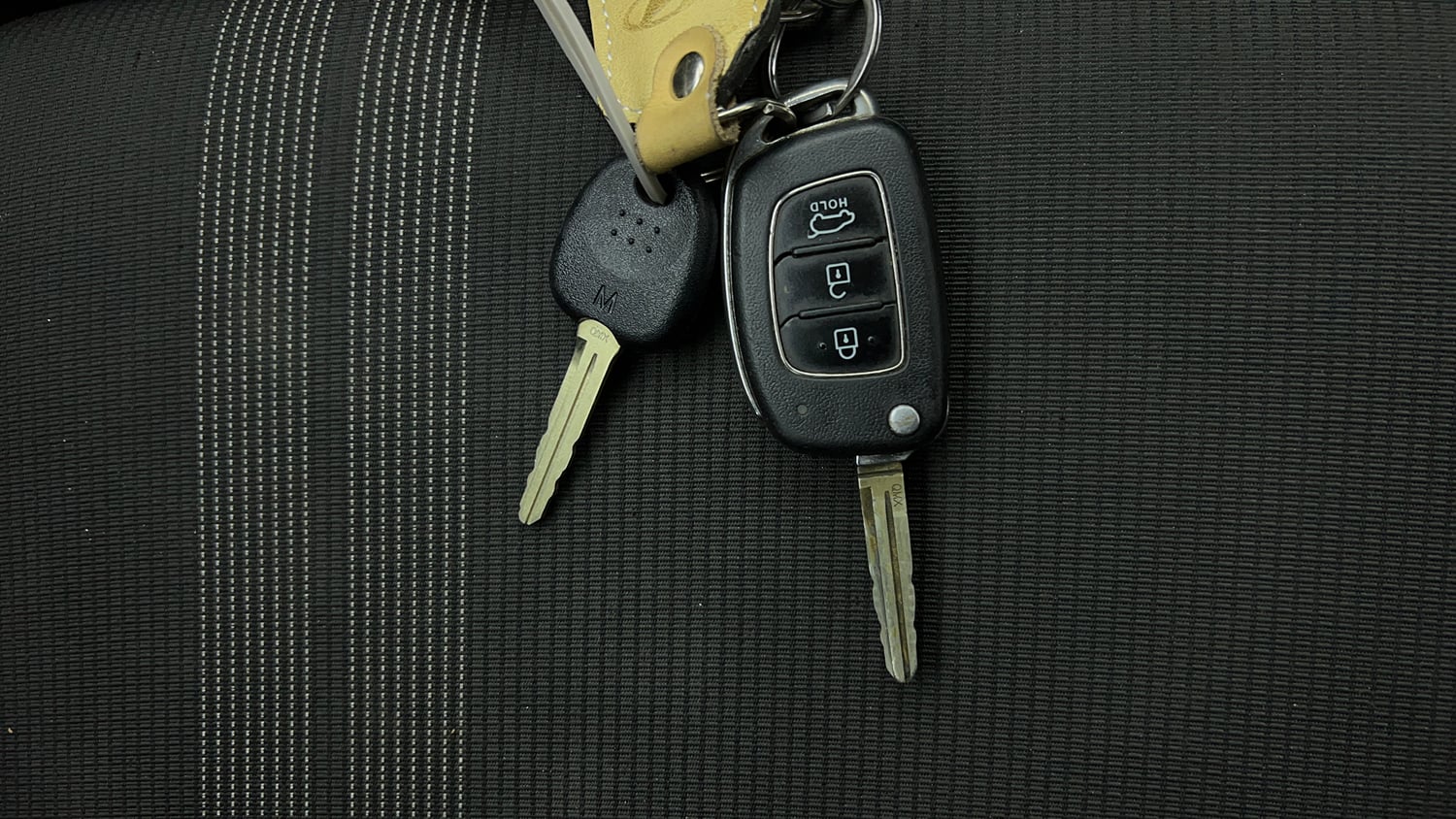 Used 2022 Hyundai Venue SX 1.0 Turbo iMT Petrol Manual extra CAR KEY VIEW