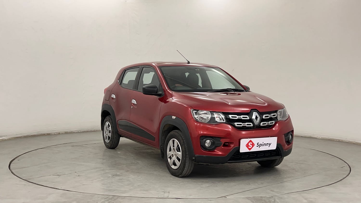 Used 2016 Renault Kwid RXT Petrol Manual exterior RIGHT FRONT CORNER VIEW
