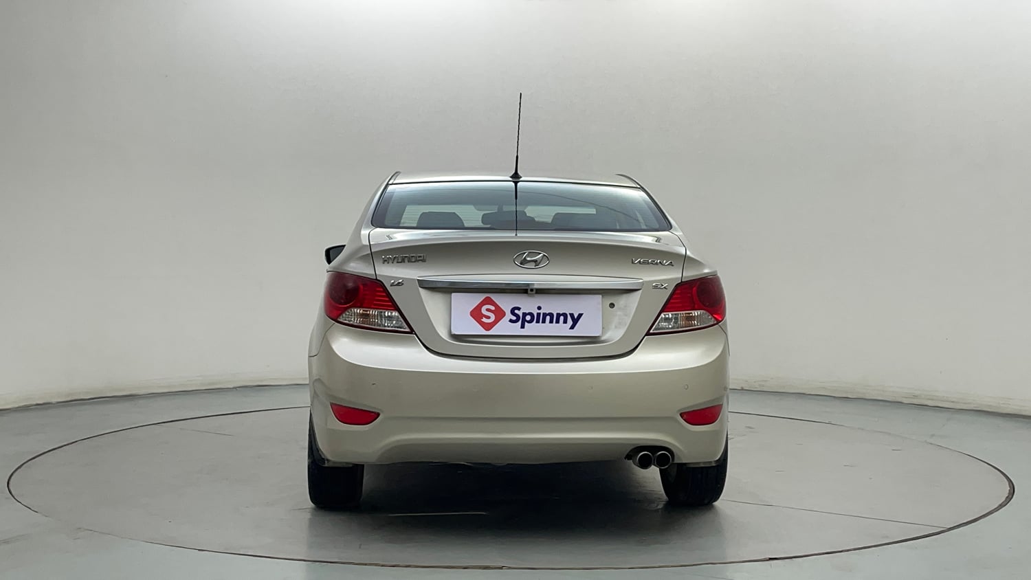 Used 2013 Hyundai Verna Fluidic 1.6 CRDi SX Diesel Manual exterior BACK VIEW