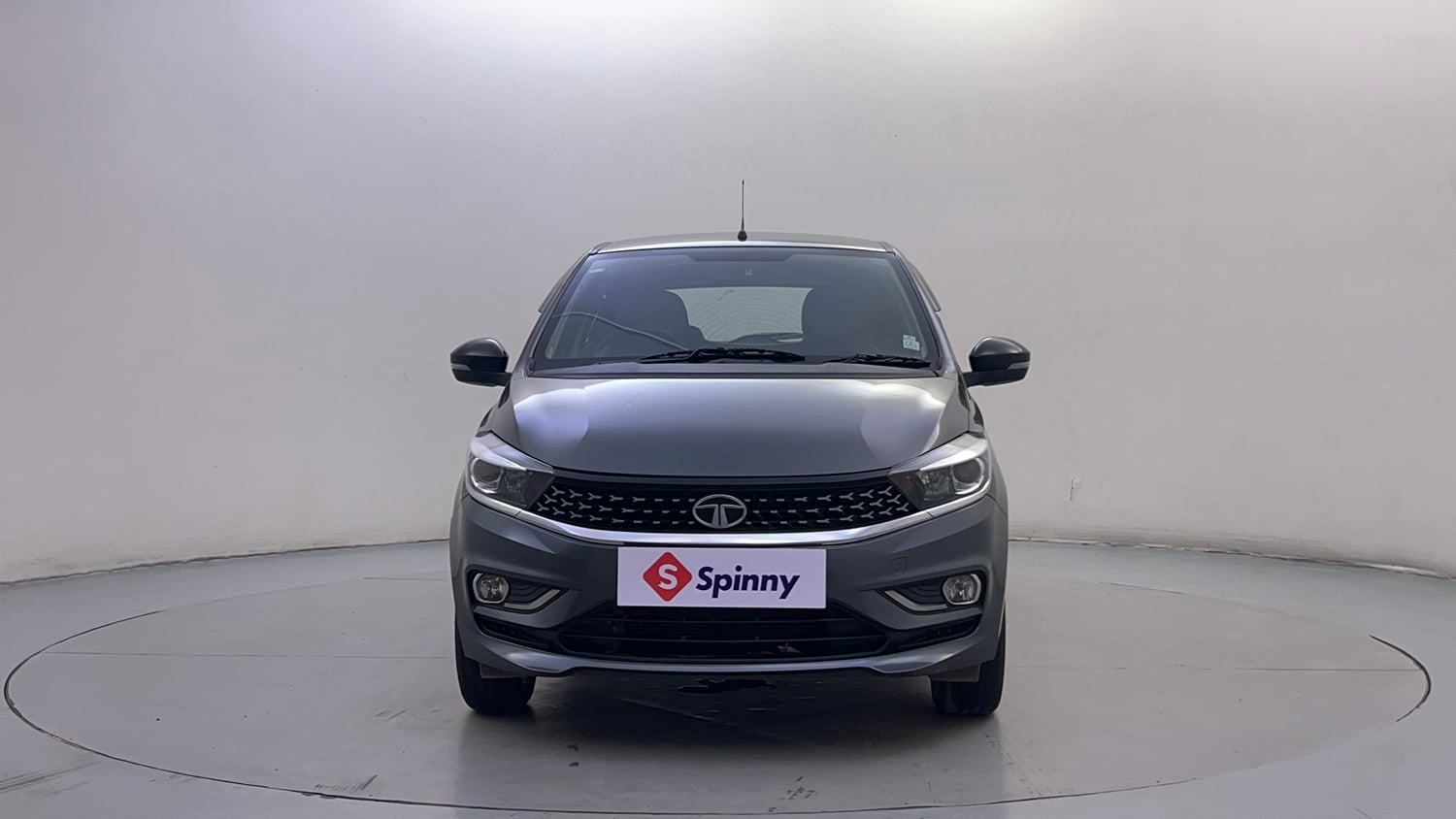 Used 2022 Tata Tiago XZ Plus Petrol Manual exterior FRONT VIEW