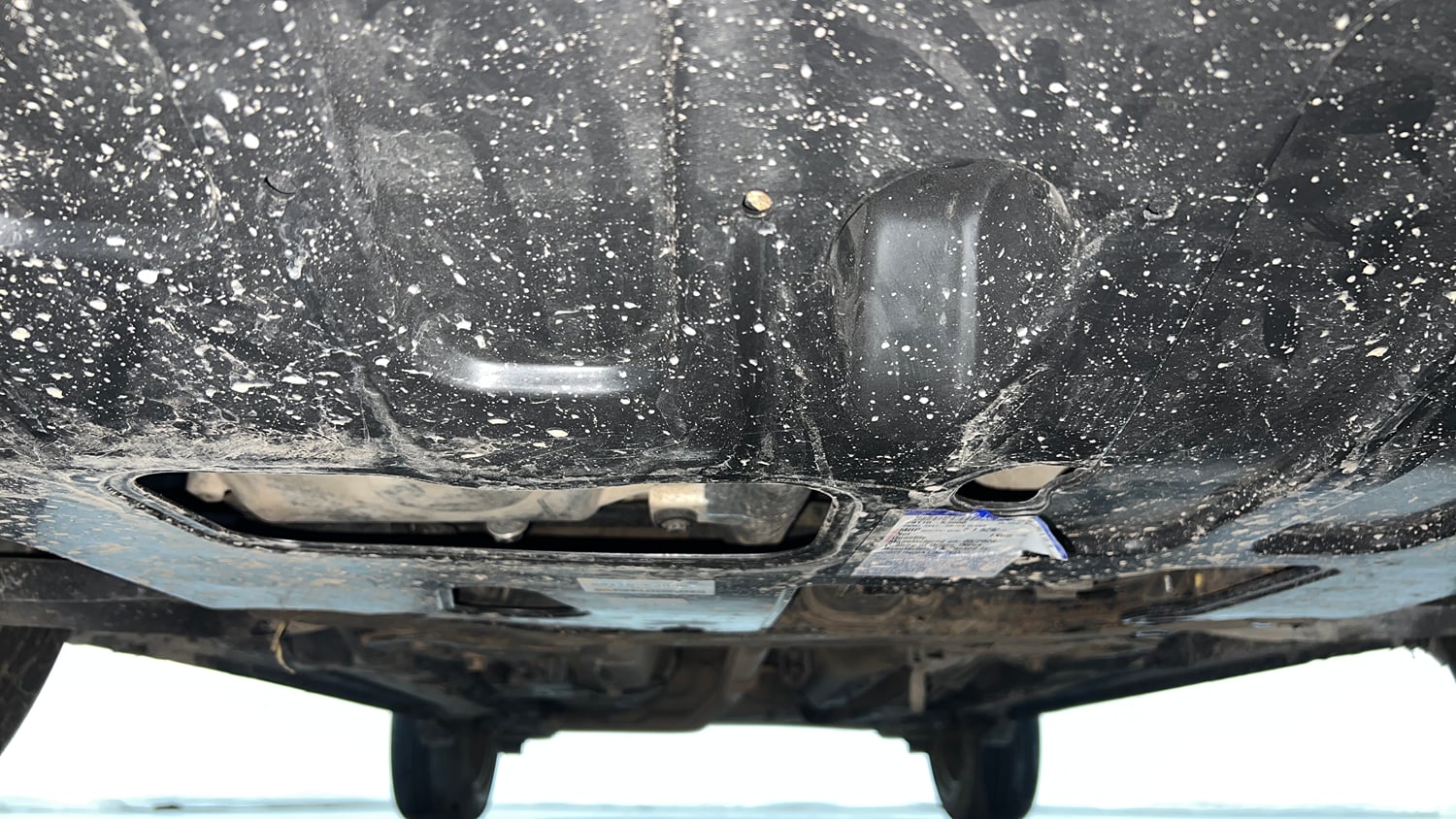 Used 2021 Hyundai Venue SX 1.5 CRDi Diesel Manual extra FRONT LEFT UNDERBODY VIEW