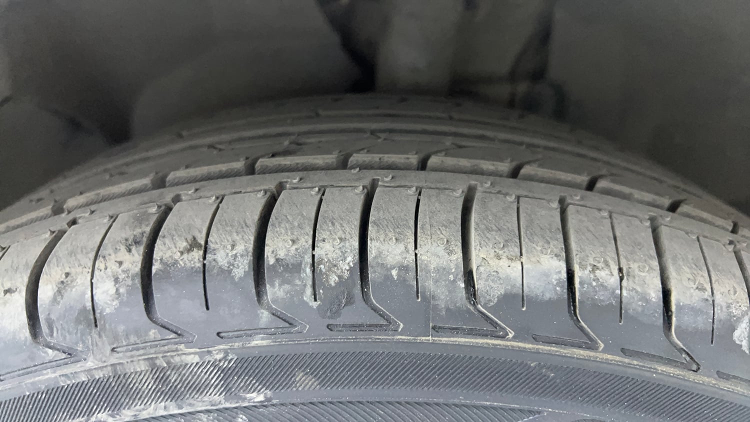 Used 2019 Ford EcoSport Titanium 1.5L TDCi Diesel Manual tyres LEFT FRONT TYRE TREAD VIEW
