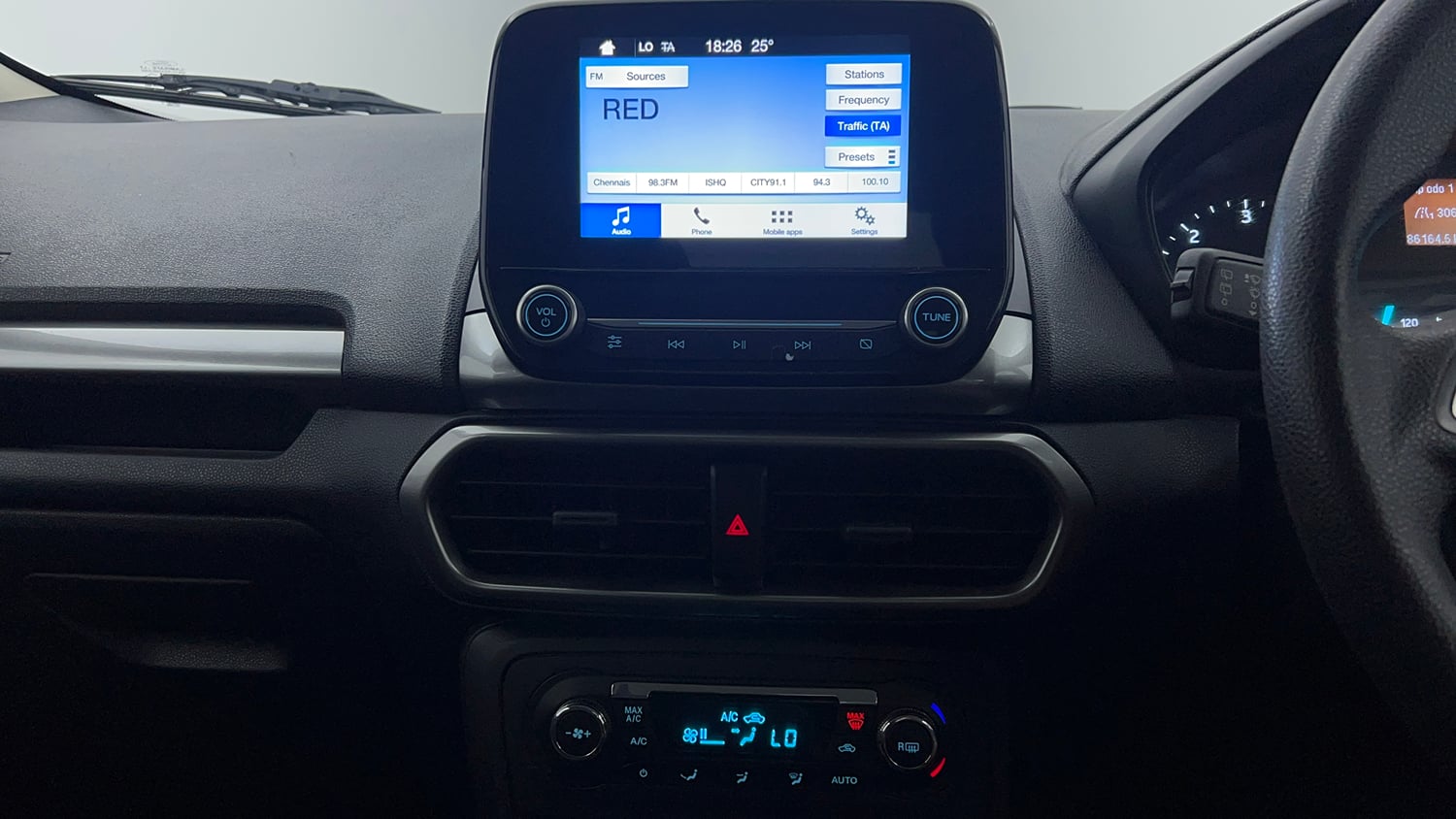 Used 2018 Ford EcoSport Trend + 1.5L TDCi Diesel Manual interior MUSIC SYSTEM & AC CONTROL VIEW