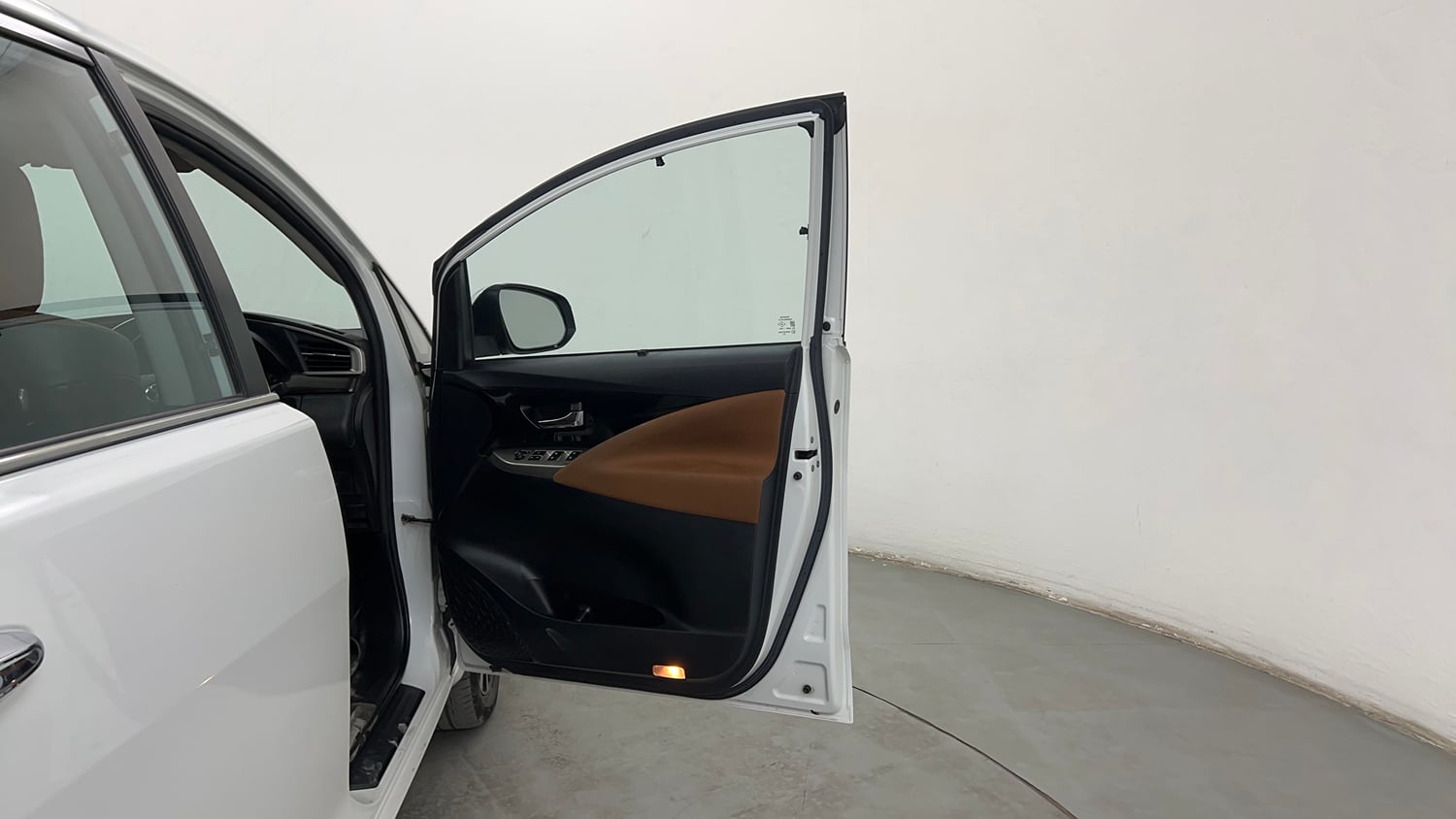 Used 2023 Toyota Innova Crysta ZX 2.7 AT 7 STR Petrol Automatic interior RIGHT FRONT DOOR OPEN VIEW