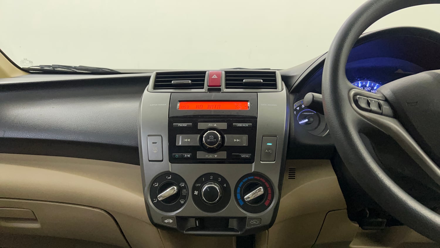 Used 2012 Honda City 1.5 S MT Petrol Manual interior MUSIC SYSTEM & AC CONTROL VIEW