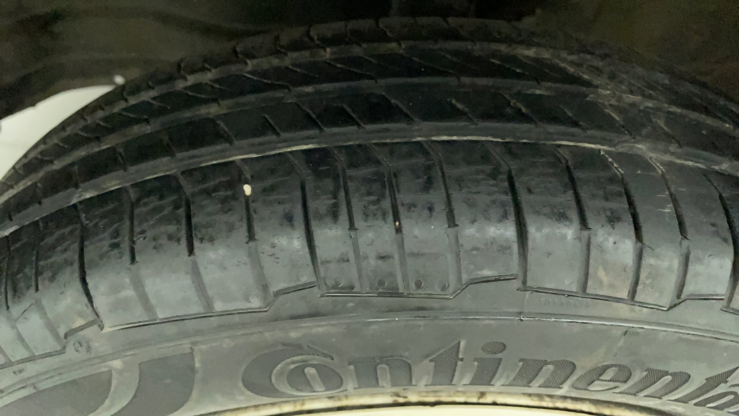 Used 2012 Maruti Suzuki Wagon R LXi Petrol Manual tyres LEFT FRONT TYRE TREAD VIEW