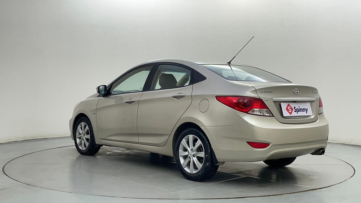Used 2013 Hyundai Verna Fluidic 1.6 CRDi SX Diesel Manual exterior LEFT REAR CORNER VIEW