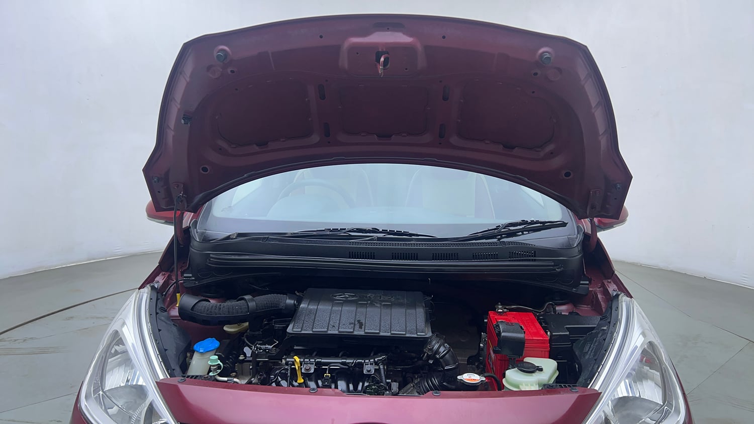 Used 2015 Hyundai Grand i10 Sportz 1.2 Kappa VTVT Petrol Manual engine ENGINE & BONNET OPEN FRONT VIEW