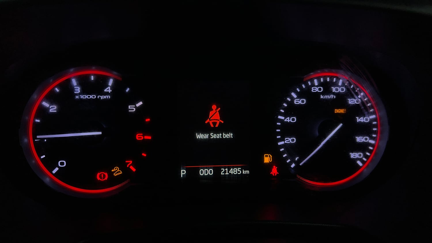 Used 2022 mahindra Thar LX Hard Top Petrol AT 4WD Petrol Automatic interior CLUSTERMETER VIEW