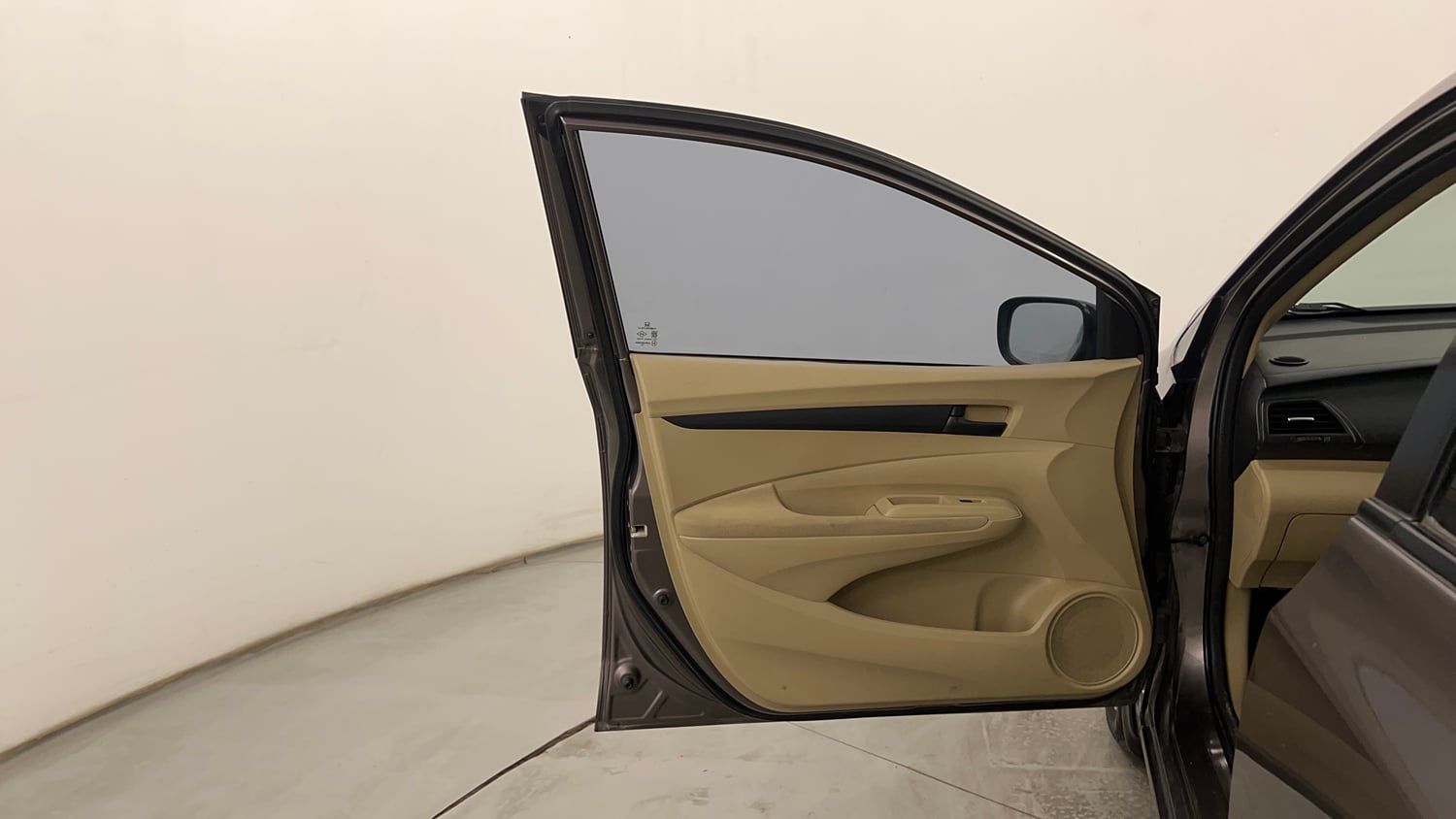 Used 2012 Honda City 1.5 S MT Petrol Manual interior LEFT FRONT DOOR OPEN VIEW