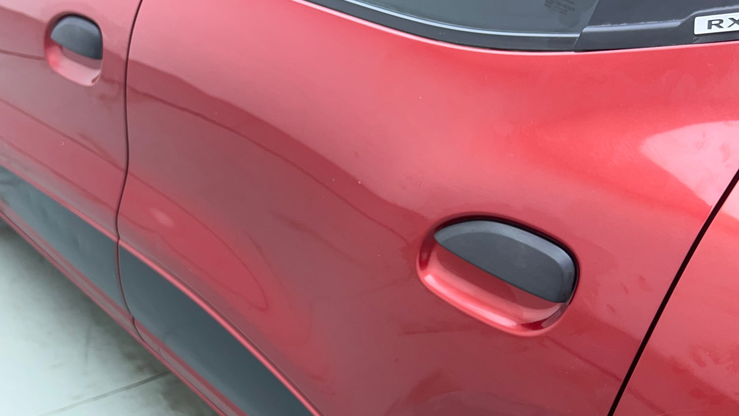 Used 2016 Renault Kwid RXT Petrol Manual dents MINOR DENT