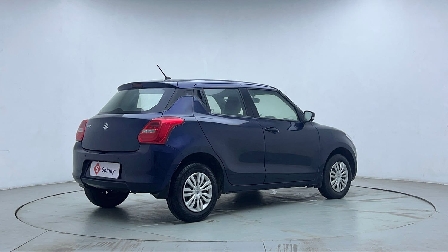 Used 2019 Maruti Suzuki Swift VXi AMT Petrol Automatic exterior RIGHT REAR CORNER VIEW