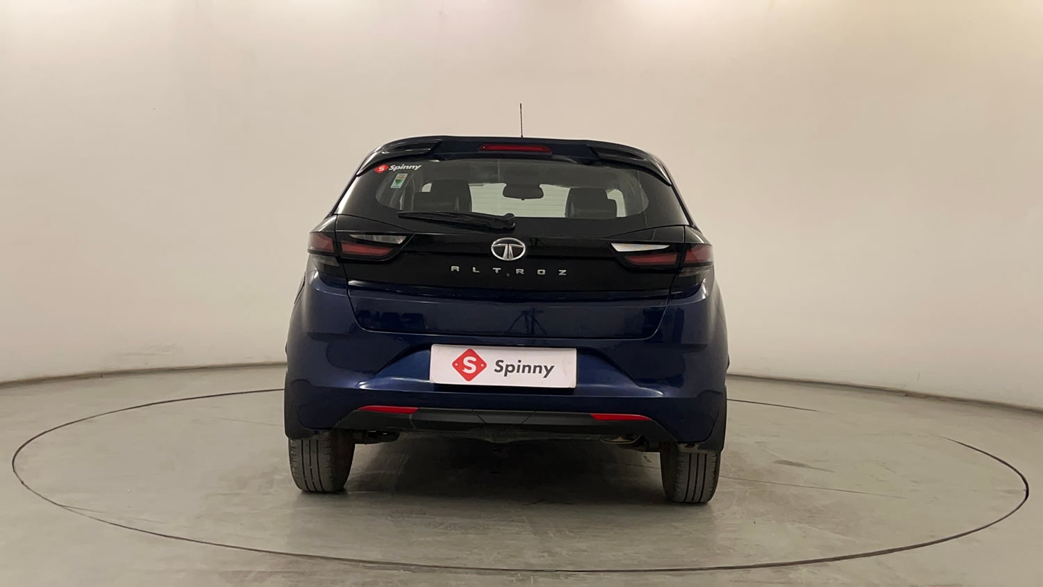 Used 2023 Tata Altroz XZ Petrol Petrol Manual exterior BACK VIEW